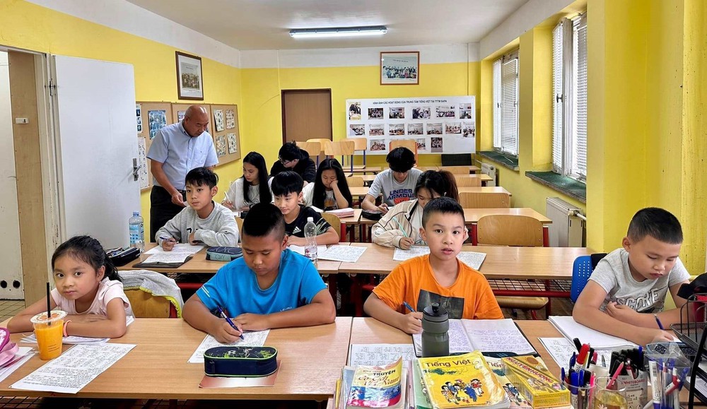 Tổng kết Ngày Tôn vinh tiếng Việt năm 2025: Tổ chức nhiều hoạt động trọng tâm, trọng điểm - Ảnh 3.