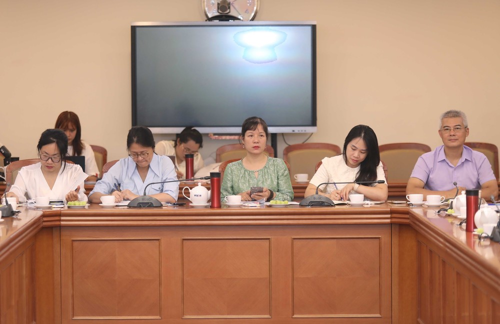 Công tác phổ biến, giáo dục pháp luật luôn được Thông tấn xã Việt Nam xác định là nhiệm vụ chính trị quan trọng - Ảnh 6.
