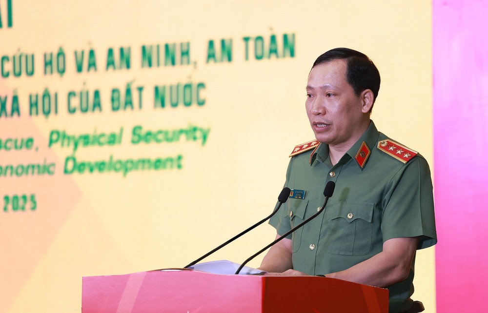 Thủ tướng dự Diễn đàn đối thoại với doanh nghiệp về PCCC và cứu nạn, cứu hộ - Ảnh 3.
