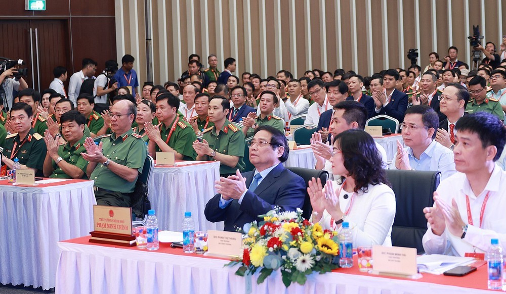 Thủ tướng dự Diễn đàn đối thoại với doanh nghiệp về PCCC và cứu nạn, cứu hộ - Ảnh 4.