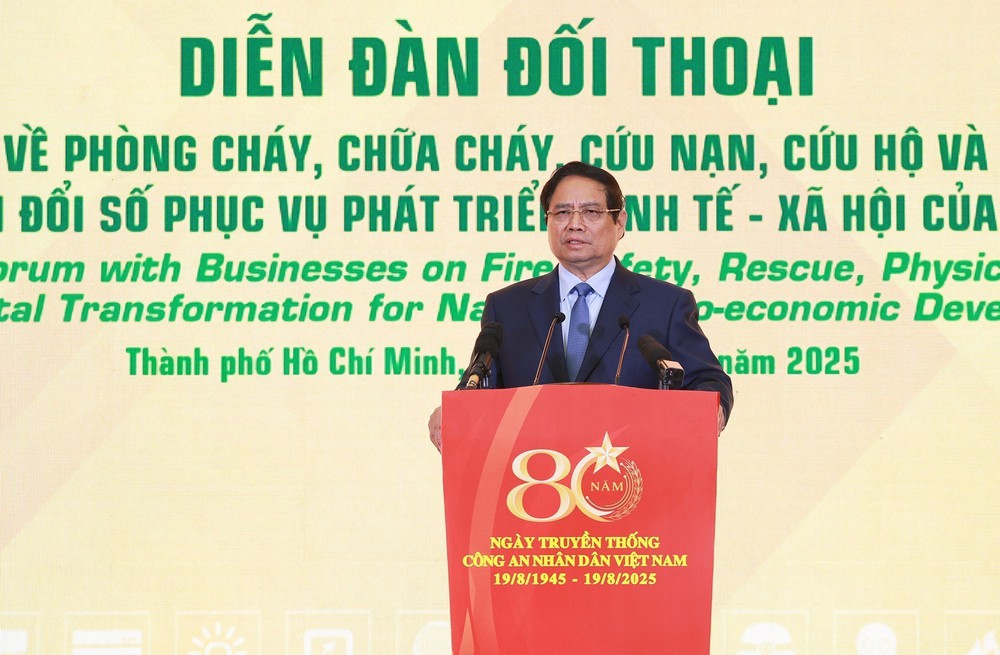 Thủ tướng dự Diễn đàn đối thoại với doanh nghiệp về PCCC và cứu nạn, cứu hộ - Ảnh 2.