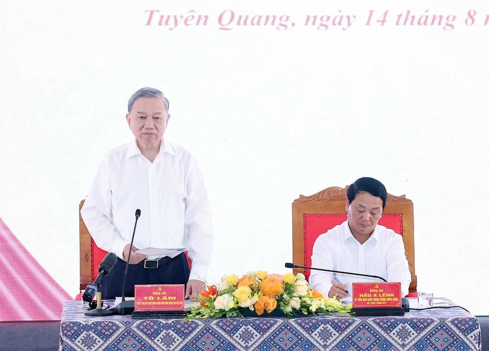 Tổng Bí thư Tô Lâm: Phát huy giá trị cộng hưởng giữa các vùng, định hình vị thế mới của Tuyên Quang trên bản đồ phát triển quốc gia - Ảnh 2.