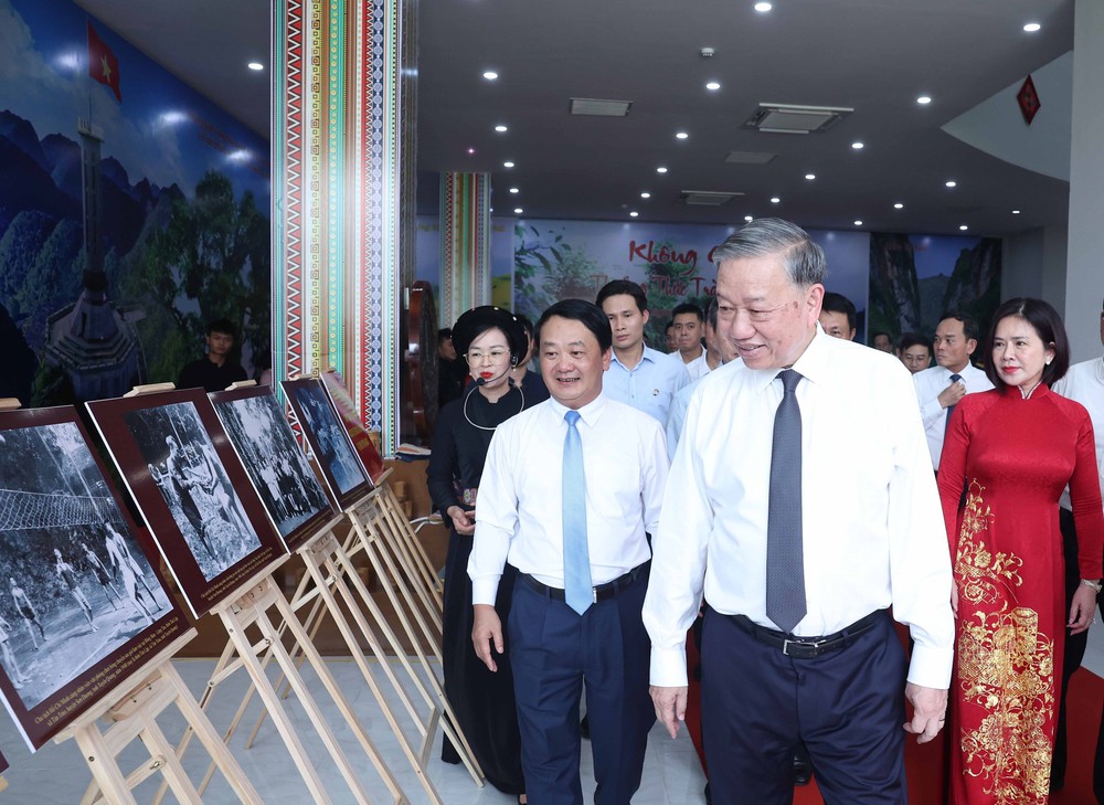 Tổng Bí thư Tô Lâm: Phát huy giá trị cộng hưởng giữa các vùng, định hình vị thế mới của Tuyên Quang trên bản đồ phát triển quốc gia - Ảnh 3.