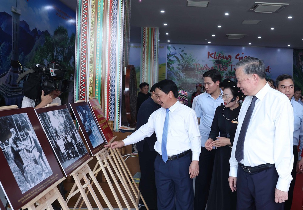 Tổng Bí thư Tô Lâm: Phát huy giá trị cộng hưởng giữa các vùng, định hình vị thế mới của Tuyên Quang trên bản đồ phát triển quốc gia - Ảnh 4.