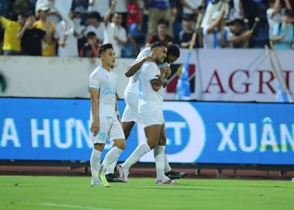 Link xem trực tiếp bóng đá Nam Định vs Hải Phòng 18h00 hôm nay, vòng 1 V-League - Ảnh 2.
