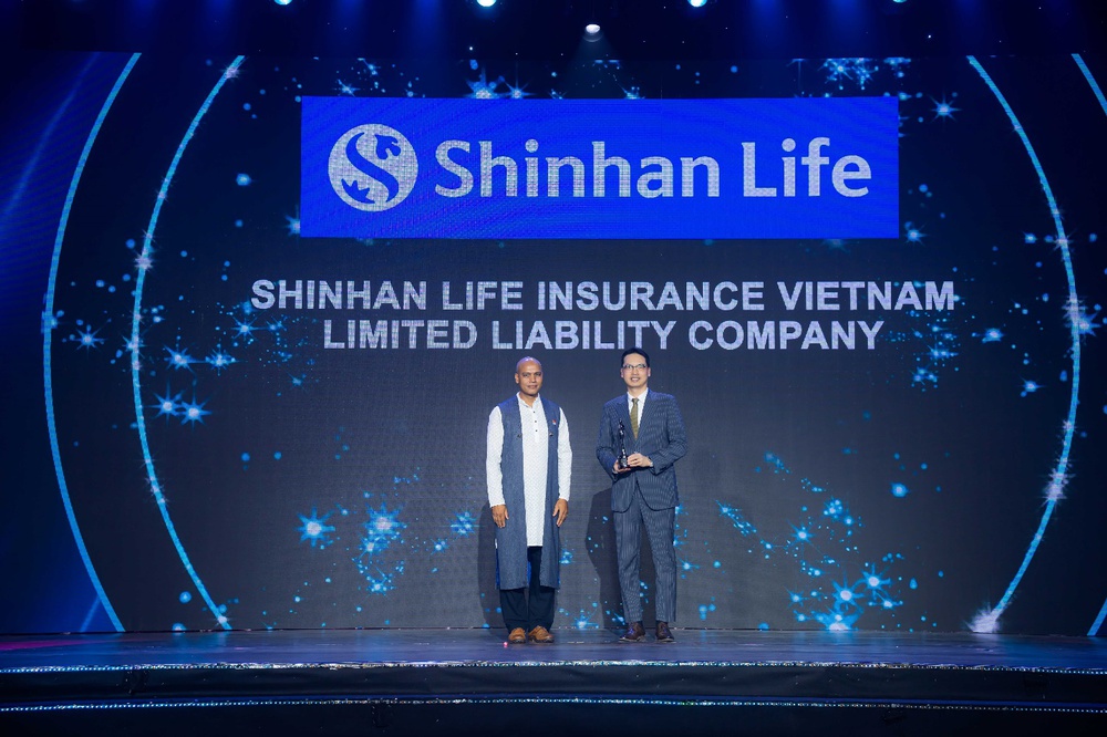 Shinhan Life Việt Nam đạt giải thưởng kép 2 năm liên tiếp tại HR Asia Awards - Ảnh 1.