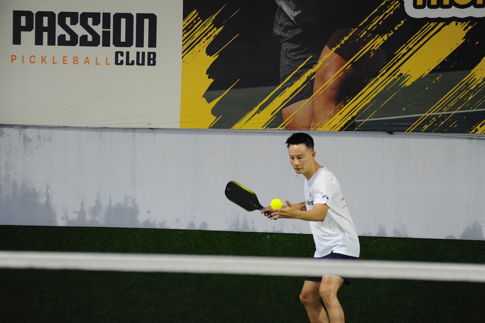Khai mạc Giải pickleball báo Thể thao và Văn hoá 2025: Nghệ sĩ và vận động viên cùng &quot;cháy&quot; trên sân - Ảnh 2.