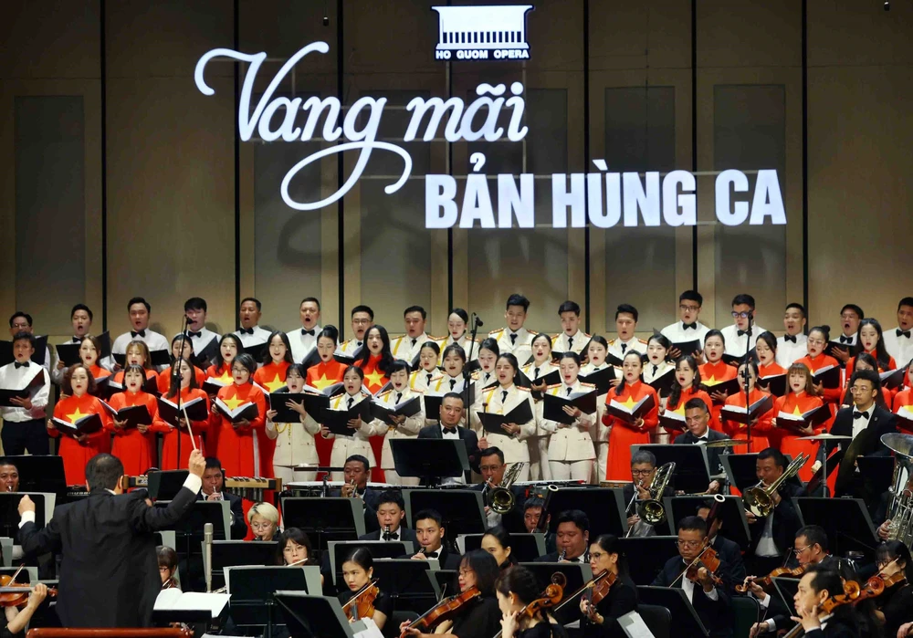 vnapotalbocongantochucchuongtrinhnghethuatvangmaibanhungca8215763-1755357142803945280002.jpg