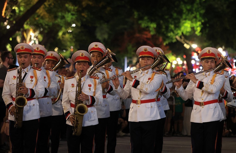 Chương trình nghệ thuật &quot;Ngày hội bình yên&quot; - Ảnh 6.
