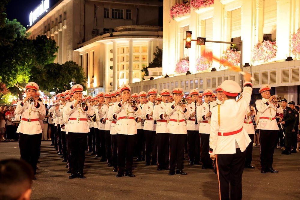 Chương trình nghệ thuật &quot;Ngày hội bình yên&quot; - Ảnh 5.