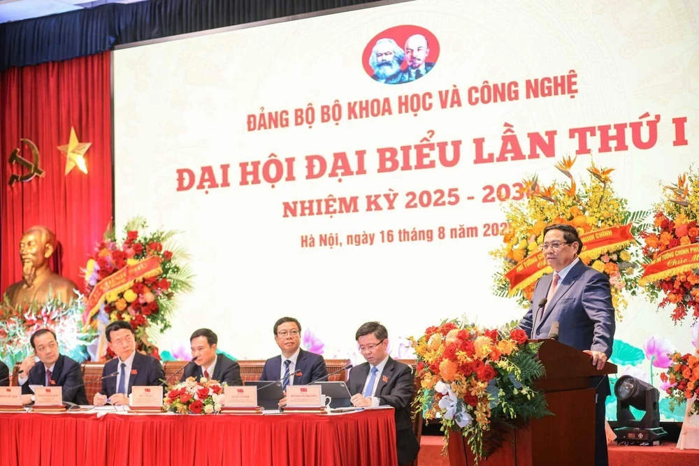 Tiến tới Đại hội XIV của Đảng: Mục tiêu đóng góp 50% GDP từ khoa học, công nghệ, đổi mới sáng tạo và chuyển đổi số - Ảnh 1.