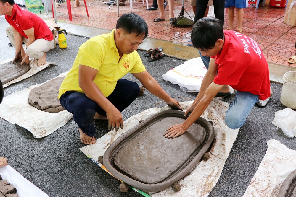 Liên hoan pháo đất: Gìn giữ nét văn hóa đặc sắc của người dân nông thôn - Ảnh 1.