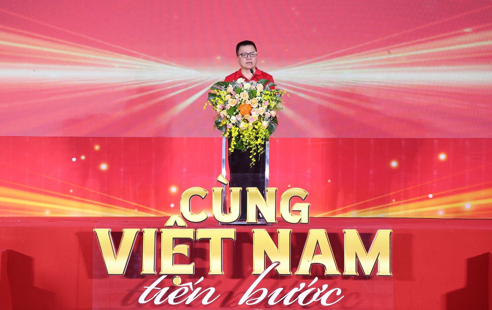 Phát động sự kiện đi bộ trên toàn quốc &quot;Cùng Việt Nam tiến bước&quot; - Ảnh 1.
