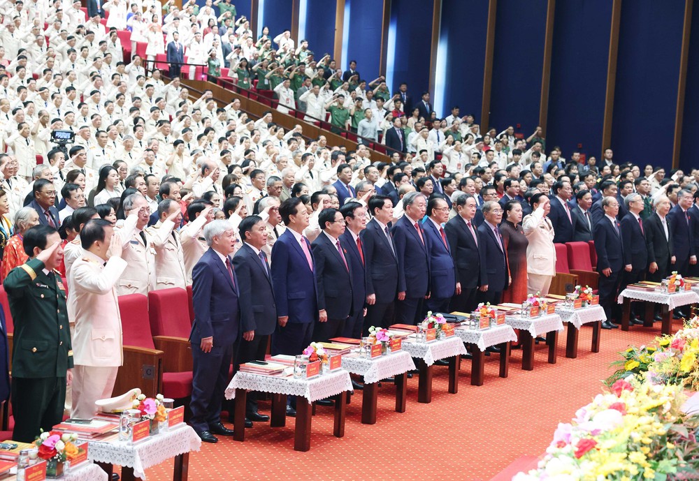 Lễ kỷ niệm 80 năm Ngày truyền thống Công an nhân dân và 20 năm Ngày hội toàn dân bảo vệ an ninh Tổ quốc - Ảnh 20.
