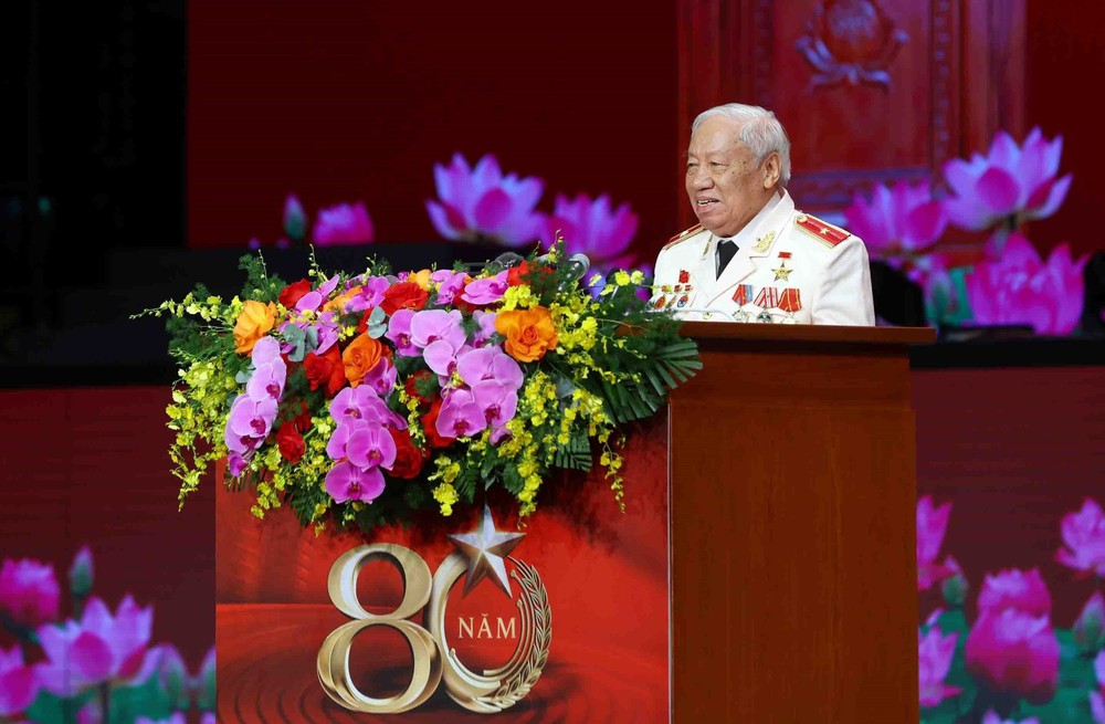 Lễ kỷ niệm 80 năm Ngày truyền thống Công an nhân dân và 20 năm Ngày hội toàn dân bảo vệ an ninh Tổ quốc - Ảnh 21.