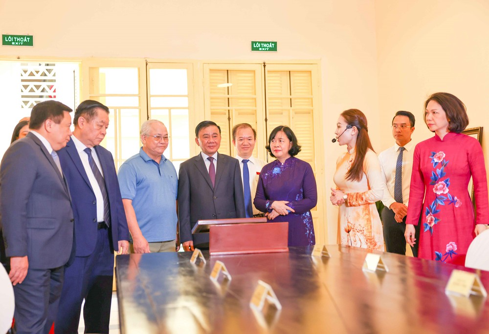 Hà Nội - Vang vọng hào khí lịch sử mùa Thu tháng Tám - Ảnh 4.