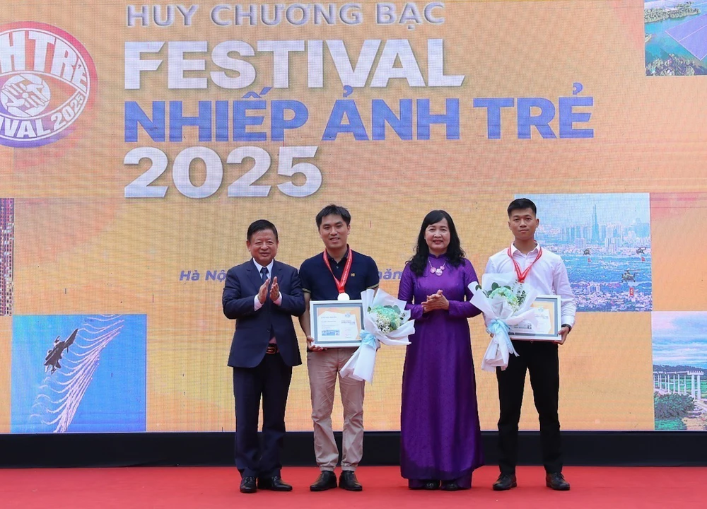 Khai mạc và trao giải thưởng Festival Nhiếp ảnh trẻ 2025 - Ảnh 5.