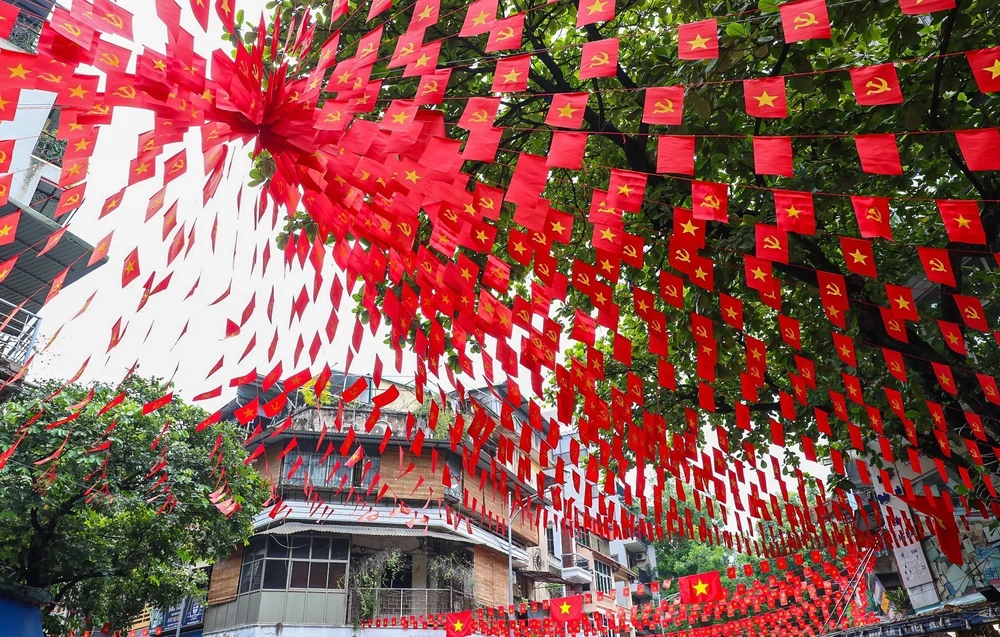 Nguyên Uỷ viên Trung ương Đảng Lê Quý Vương: Đất nước vào nhịp độ phát triển mới với tư duy đột phá - Ảnh 2.