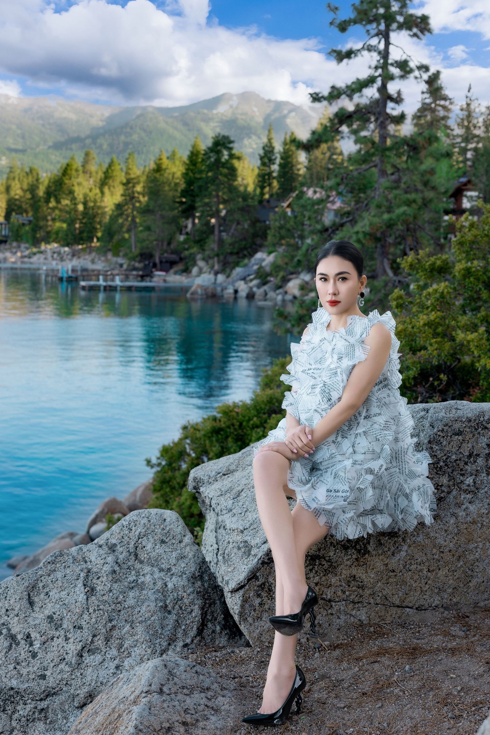 Fashionista Châu Lê Thu Hằng diện thiết kế trong BST Cruise 25 của VUNGOC&SON - Ảnh 7.