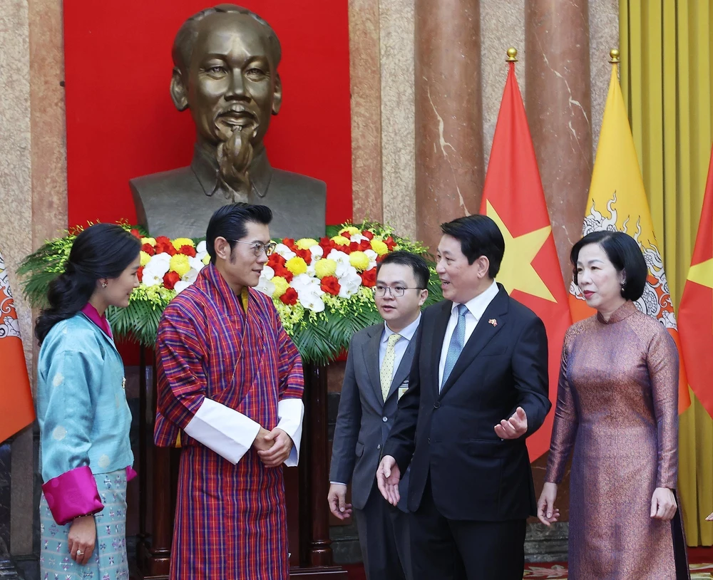 Chủ tịch nước Lương Cường chủ trì lễ đón cấp Nhà nước Quốc vương Bhutan - Ảnh 6.