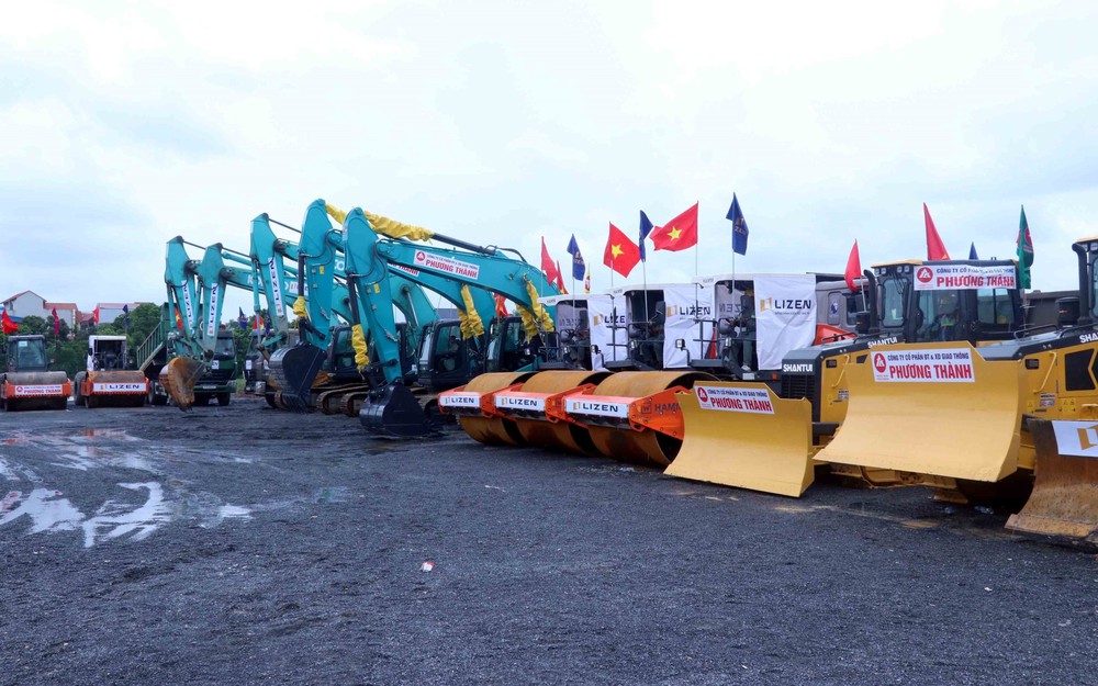 Khởi công dự án đường kết nối di sản văn hóa du lịch và phát triển kinh tế dọc sông Hồng - Ảnh 3.
