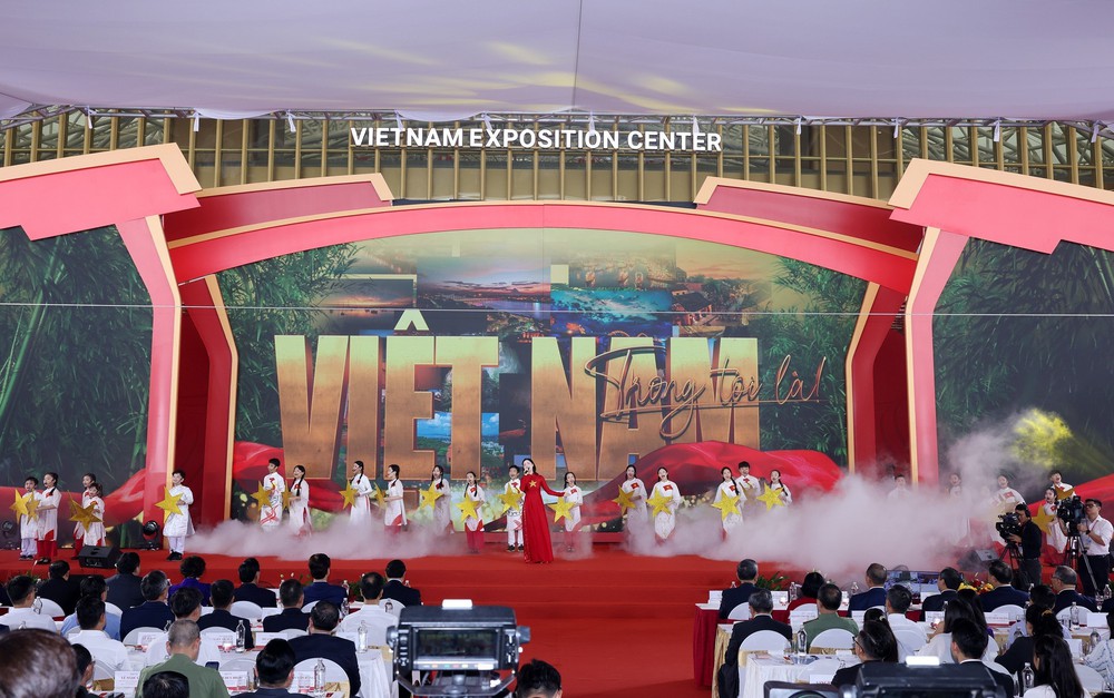 Hà Nội - từ thắng lợi của cuộc khởi nghĩa giành chính quyền 19/8/1945 đến trung tâm chính trị, kinh tế, văn hóa của cả nước - Ảnh 5.
