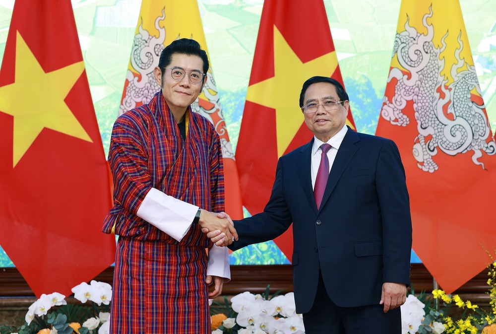 Thủ tướng Phạm Minh Chính hội kiến Quốc vương Bhutan Jigme Khesar Namgyel Wangchuck - Ảnh 1.