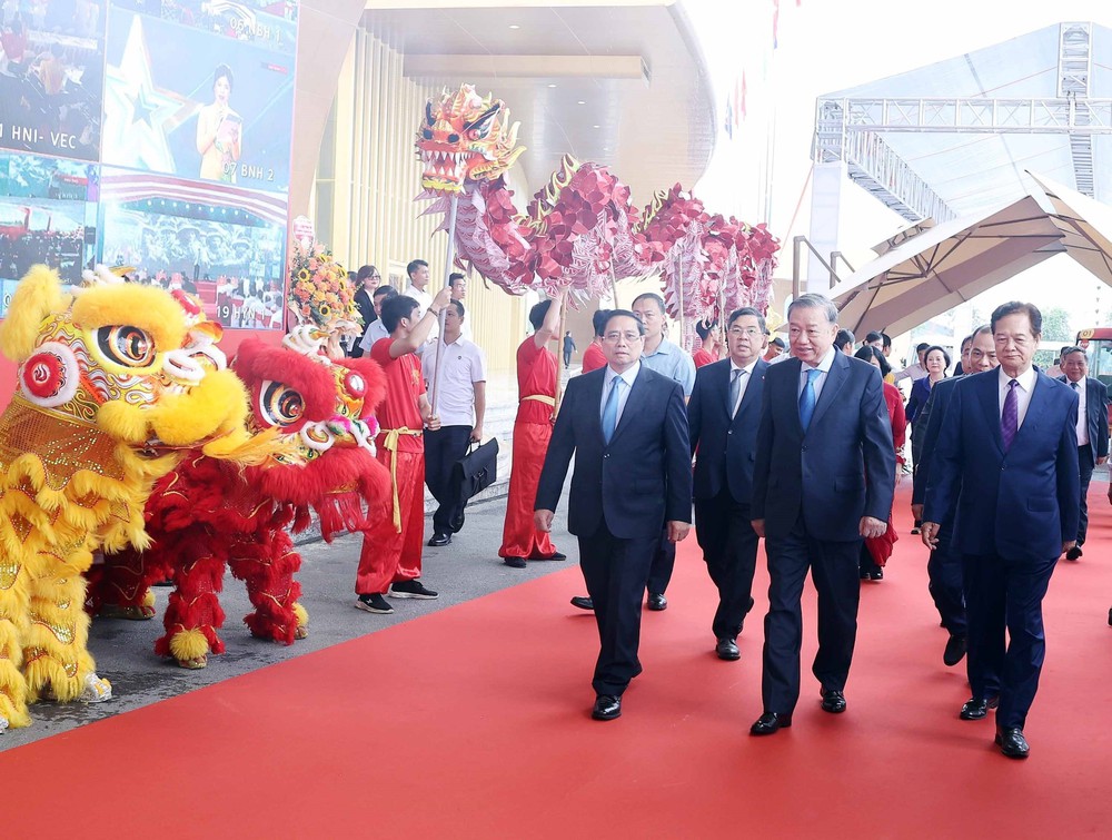 Tổng Bí thư và Thủ tướng dự Lễ khánh thành, khởi công các dự án, công trình chào mừng 80 năm Quốc khánh 2/9 - Ảnh 3.