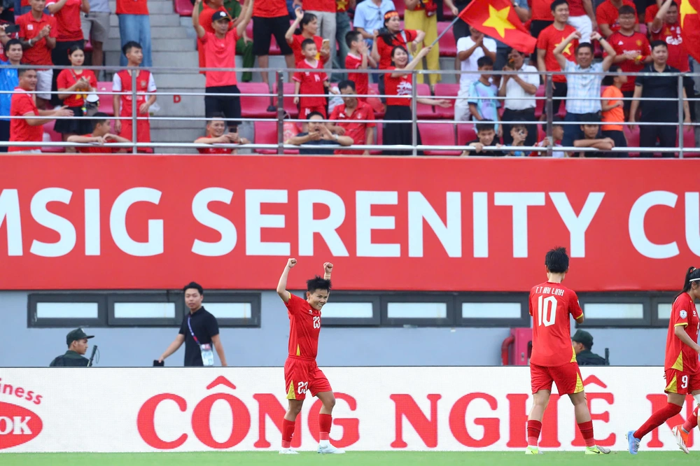 Thắng Thái Lan 3-1, ĐT nữ Việt Nam giành HCĐ ở giải Đông Nam Á - Ảnh 2.