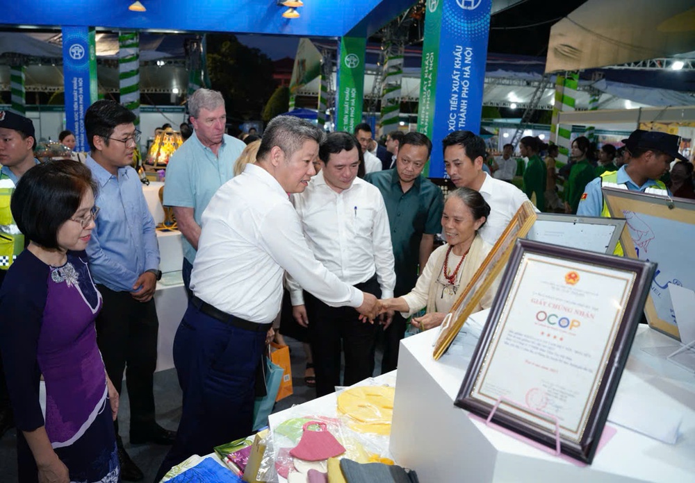 Hà Nội: OCOP không chỉ là sản phẩm nông thôn mà còn là văn hóa - Ảnh 3.