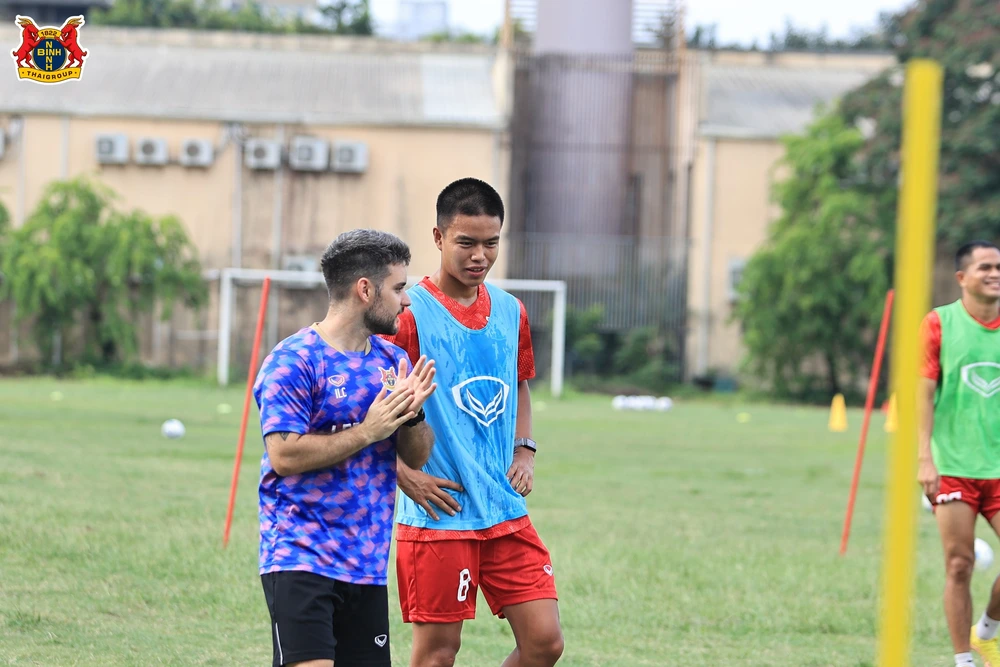 V-League 2025/26: Đủ vị, đủ đội, đủ kỳ vọng - Ảnh 2.
