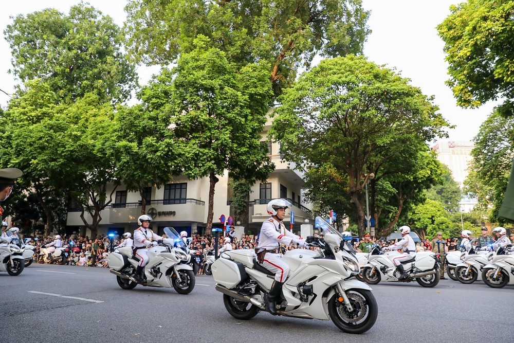 Bộ Tư lệnh Cảnh vệ tổ chức biểu dương lực lượng nhân các ngày kỷ niệm - Ảnh 4.