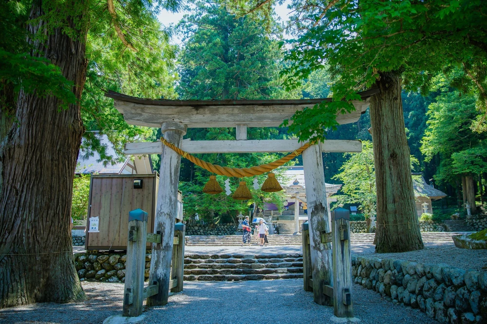 Shirakawago và Gokayama - nét đẹp cổ kính giữa núi rừng Nhật Bản - Ảnh 11. Shirakawago và Gokayama - nét đẹp cổ kính giữa núi rừng Nhật Bản - Ảnh 11.