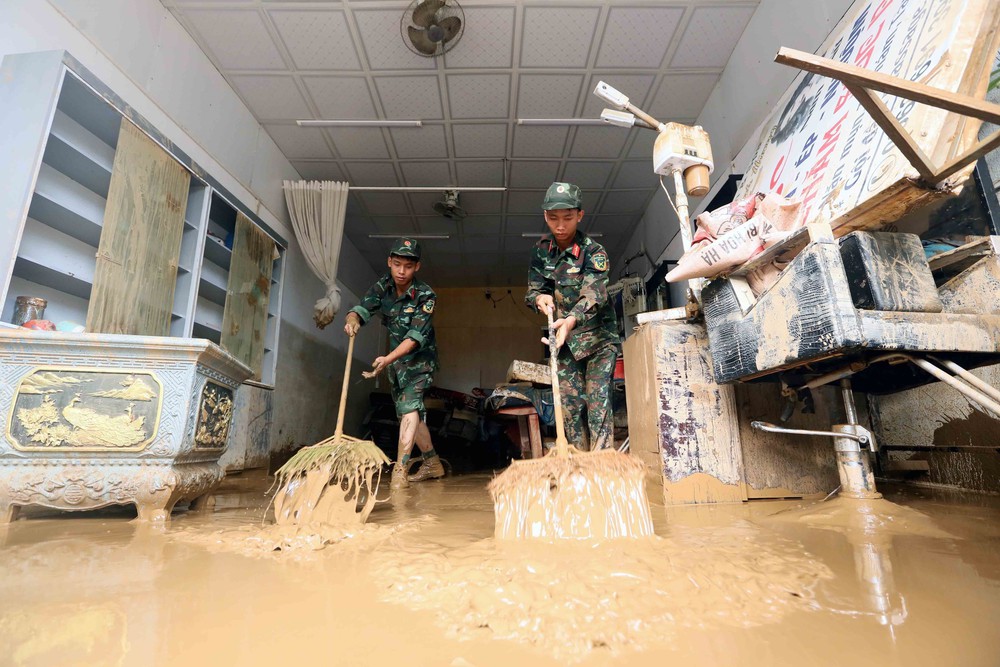 Sơn La khẩn trương hỗ trợ người dân khắc phục hậu quả mưa lũ - Ảnh 3.