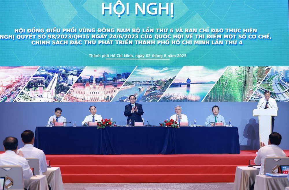 Thủ tướng chủ trì Hội nghị Hội đồng điều phối vùng Đông Nam Bộ và Ban Chỉ đạo thực hiện Nghị quyết 98 - Ảnh 4.