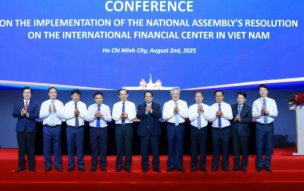 Thủ tướng Phạm Minh Chính: Xây dựng Trung tâm Tài chính quốc tế tại Việt Nam - đã làm phải thành công - Ảnh 8.