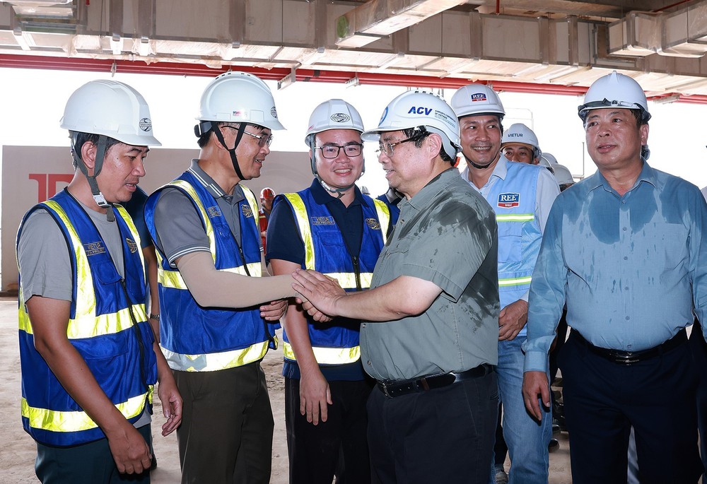 Thủ tướng kiểm tra tiến độ thi công Cảng hàng không quốc tế Long Thành - Ảnh 6.