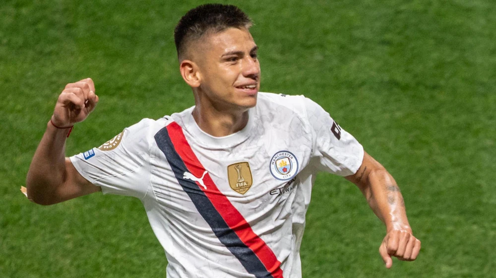 Tin chuyển nhượng 20/8: 'Vua tốc độ Serie A' cập bến Ngoại hạng Anh, Isak tuyên bố chia tay Newcastle - Ảnh 5.