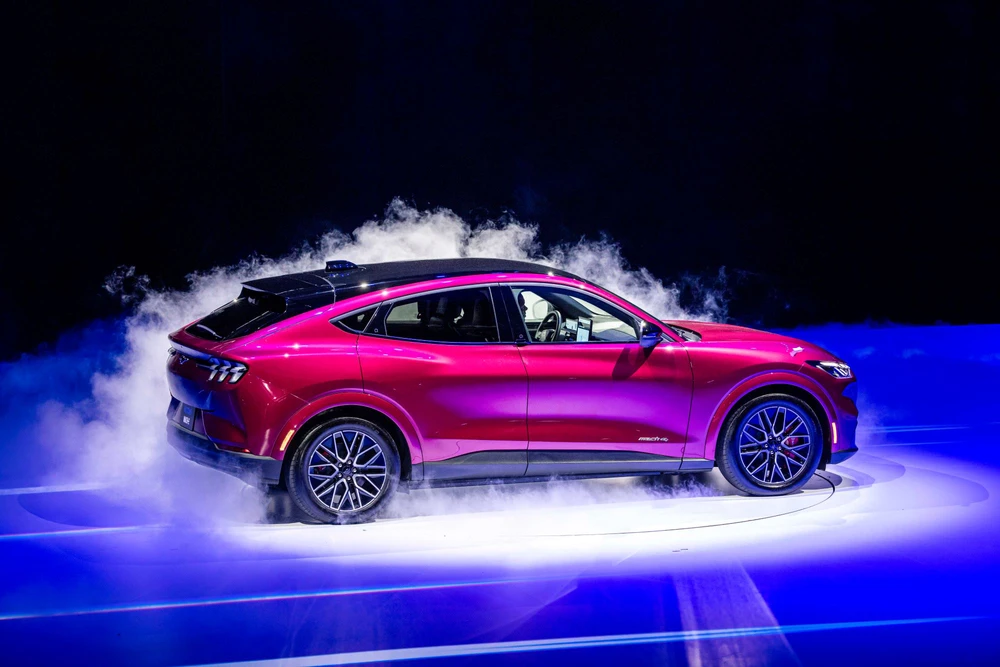 &quot;Chiến mã điện&quot; Ford Mustang Mach E - Cú chạm táo bạo - Ảnh 1.