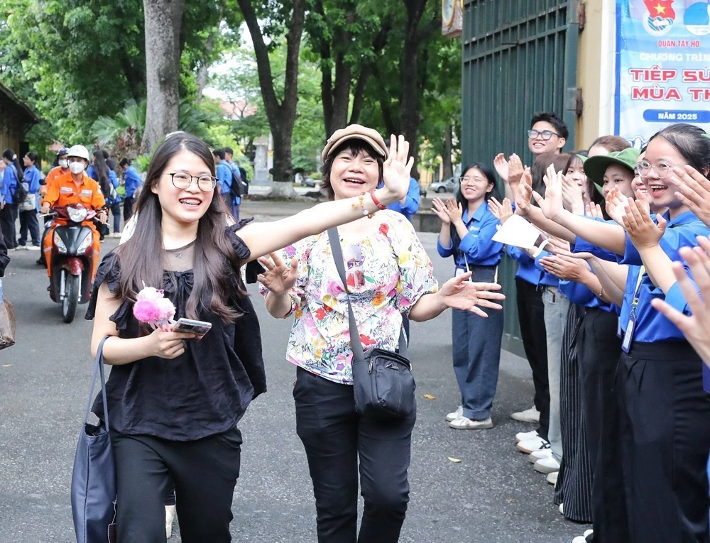 Lùi thời gian công bố điểm trúng tuyển đại học 2025 xuống 17h ngày 22/8/2025 - Ảnh 1.