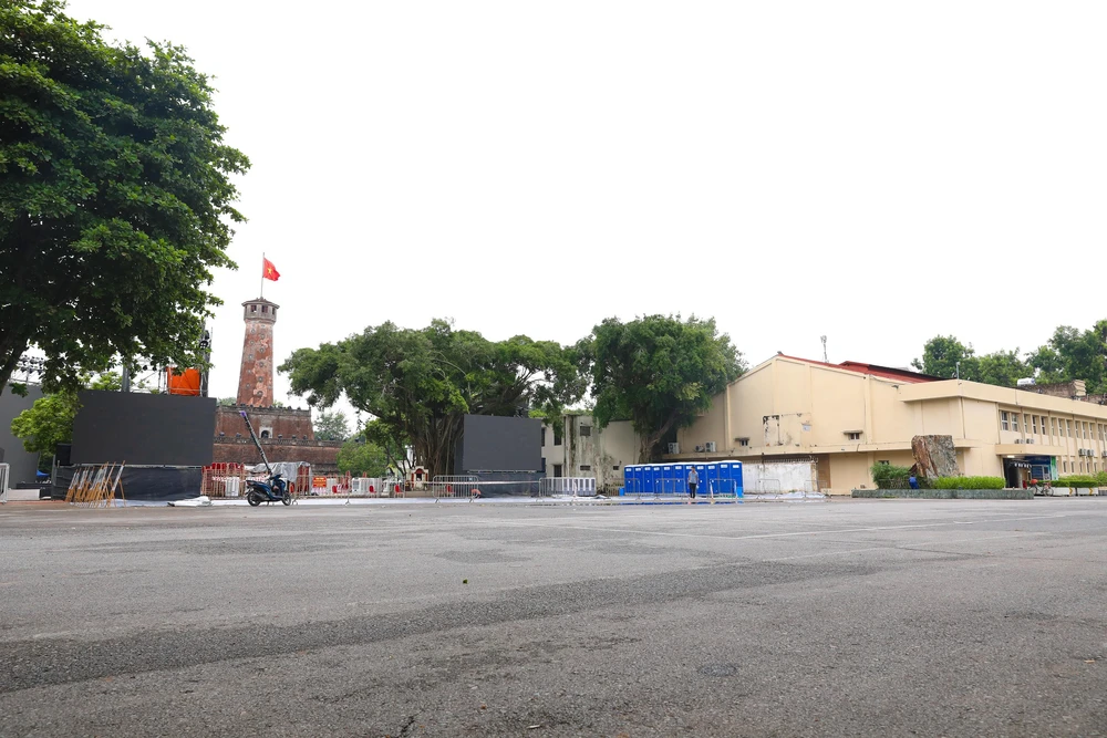 Hà Nội bố trí điểm trông xe, nhà vệ sinh miễn phí phục vụ sự kiện A80 - Ảnh 3.