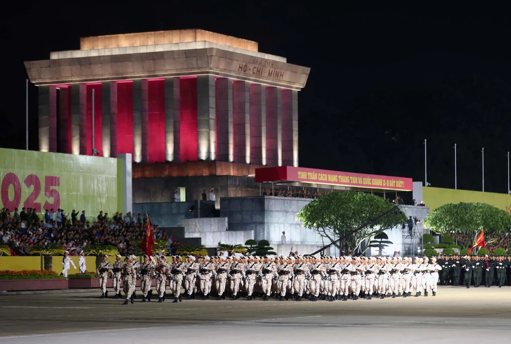 Tổng hợp luyện diễu binh, diễu hành lần thứ nhất của sự kiện A80 - Ảnh 6.