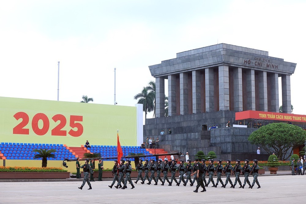Trước giờ Tổng hợp luyện diễu binh, diễu hành lần thứ nhất của sự kiện A80 - Ảnh 1.