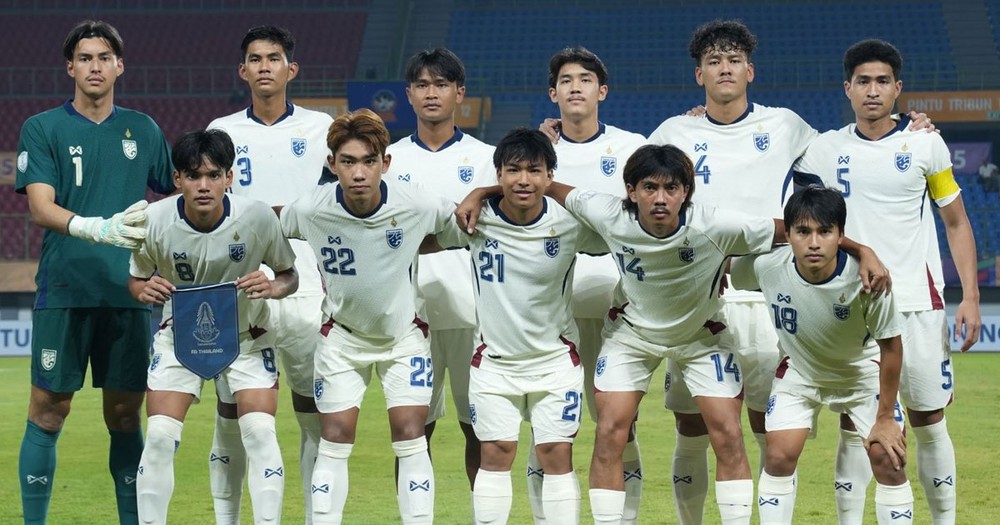 U23 Thái Lan triệu tập 26 cầu thủ, quyết tâm vượt qua vòng loại U23 châu Á 2026 - Ảnh 1.