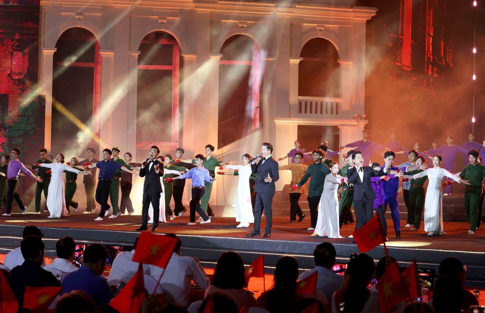 Cầu truyền hình “Thời cơ vàng” - Lan tỏa khát vọng xây dựng một Việt Nam hùng cường - Ảnh 10.