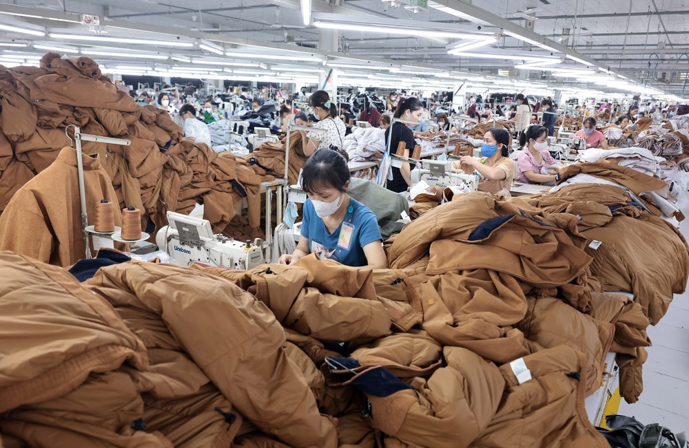 80 năm hành trình đổi mới cùng đất nước: Việt Nam là một trong những nền kinh tế phát triển nhanh nhất Đông Nam Á - Ảnh 2.