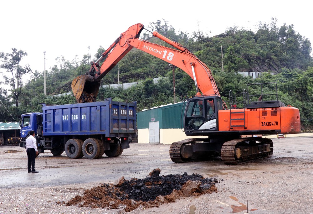 Quảng Ninh phấn đấu nằm trong nhóm 5 tỉnh, thành phố đứng đầu cả nước về chỉ số phát triển con người - Ảnh 2.