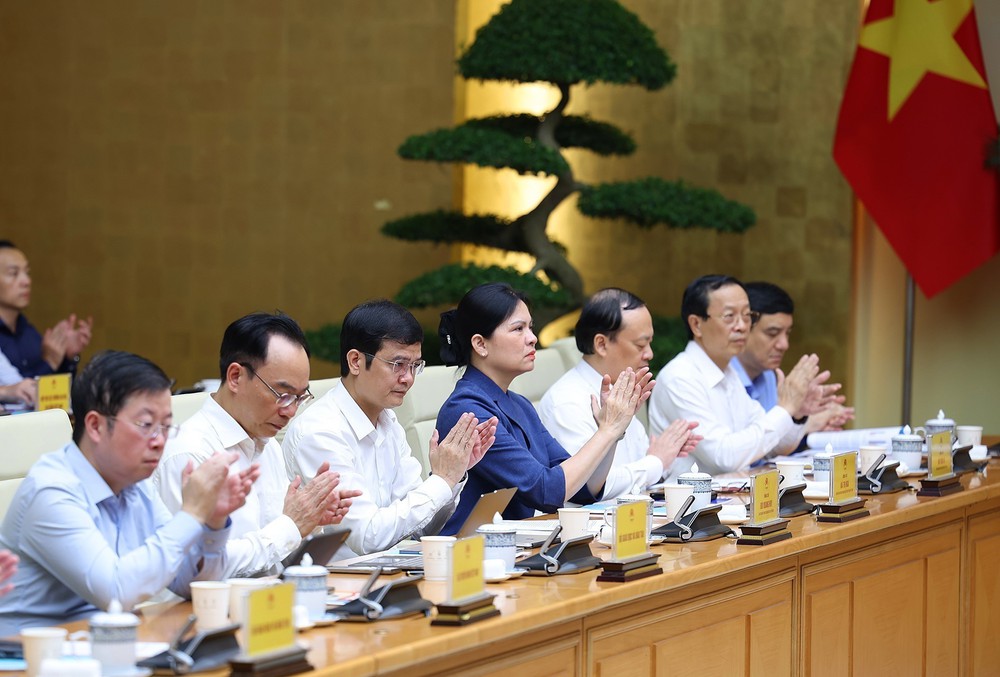 Thủ tướng chủ trì Hội nghị triển khai nhiệm vụ năm học 2025-2026 - Ảnh 4.