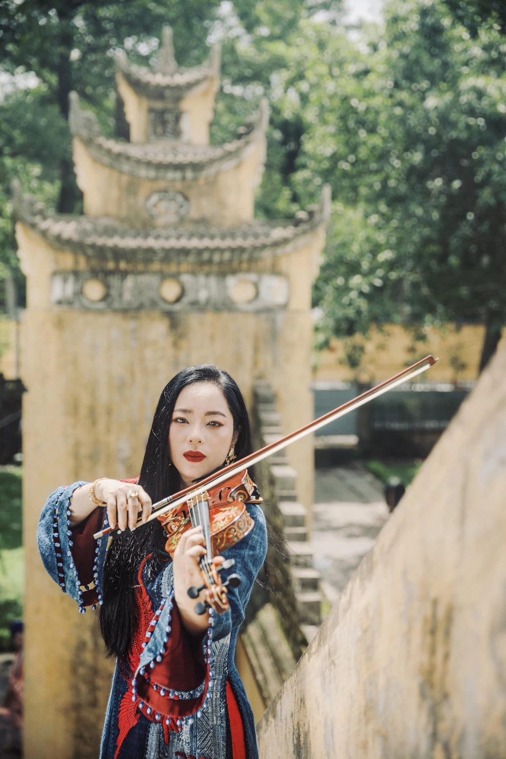 Trịnh Minh Hiền - Tiếng vĩ cầm &quot;lấp lánh vàng sao&quot; - Ảnh 5.