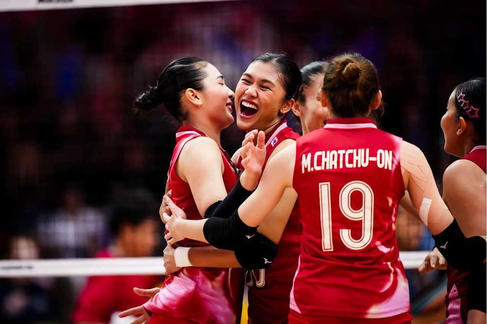 Tuyển Thái Lan đánh bại Thụy Điển 3-0, giành vé vào vòng 1/8 giải vô địch bóng chuyền nữ thế giới 2025